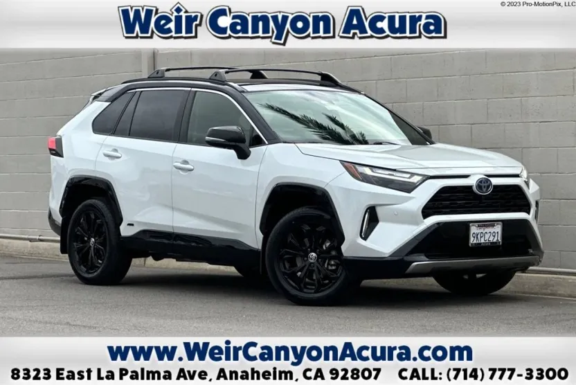 2024 Toyota RAV4 Hybrid XSE photo 1