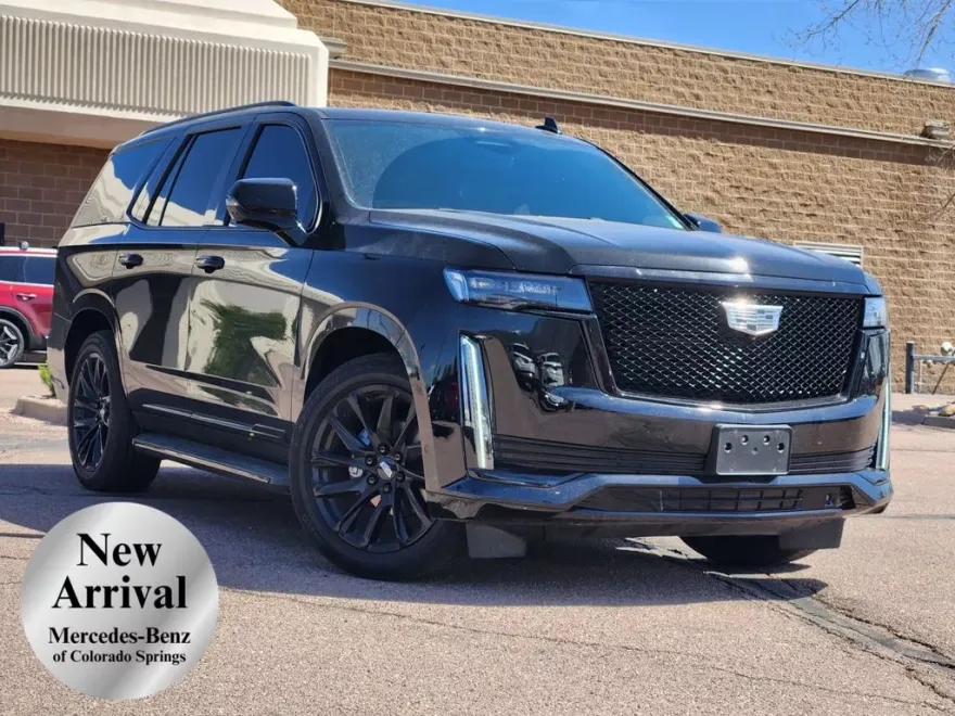 2023 Cadillac Escalade Sport Platinum photo 1
