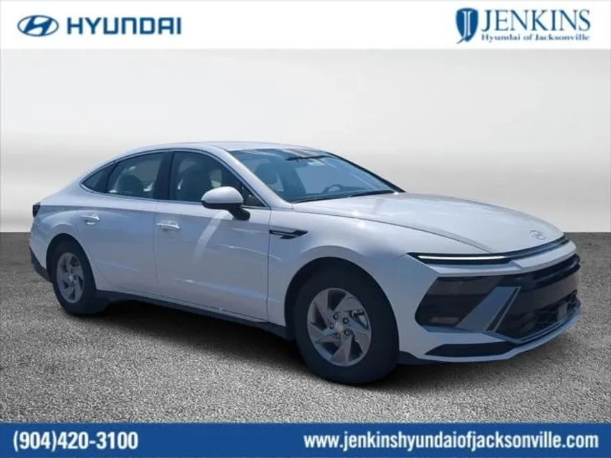 2025 Hyundai Sonata SE photo 1