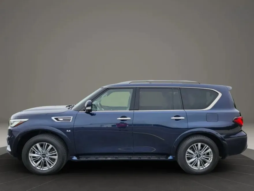 2018 Infiniti QX80 photo 1