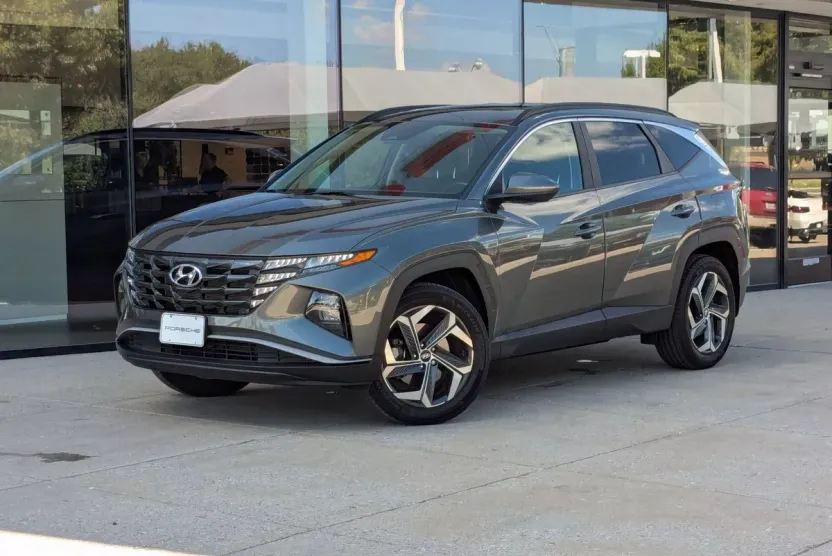 2022 Hyundai Tucson SEL photo 1