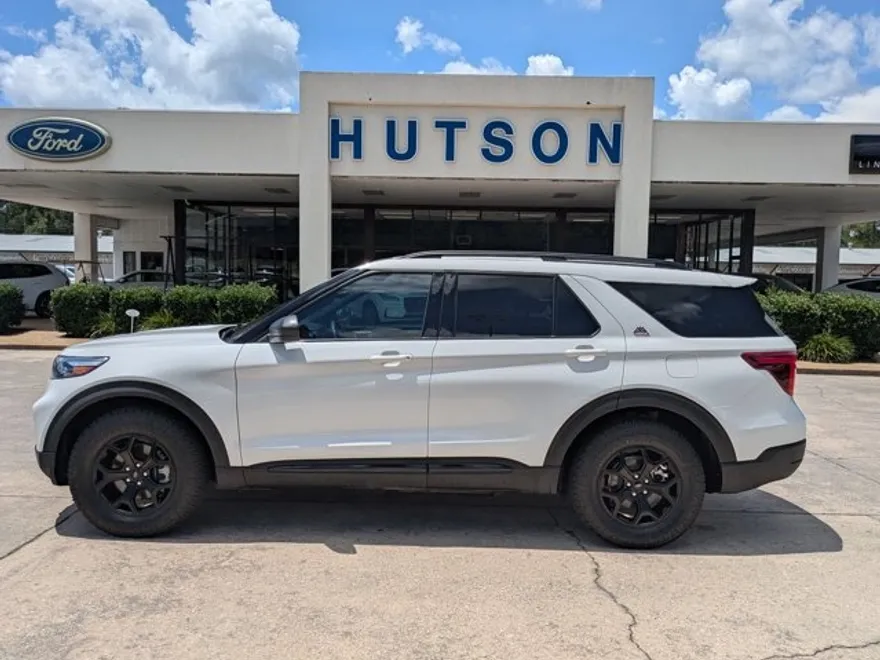 2022 Ford Explorer Timberline photo 1
