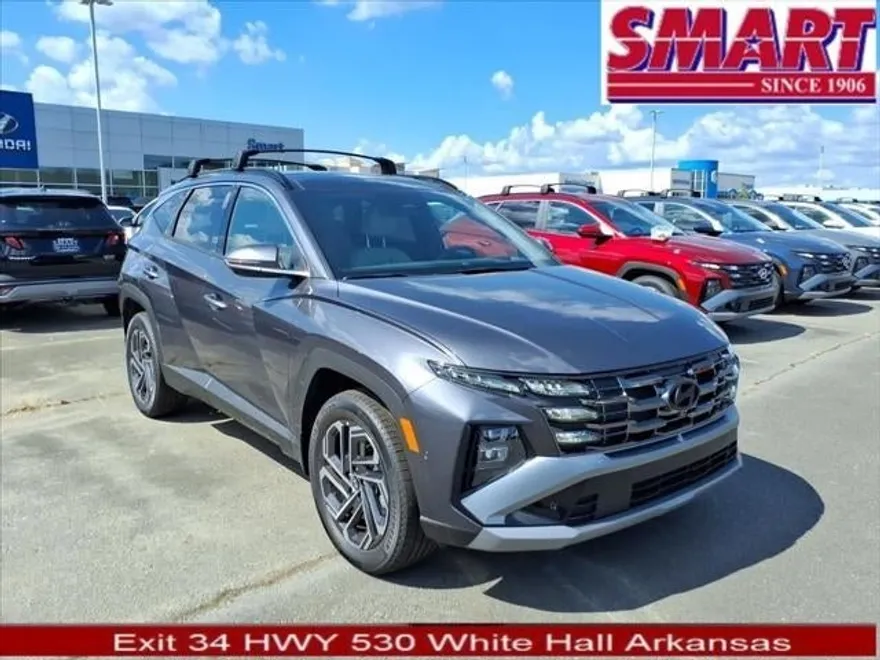2025 Hyundai Tucson Hybrid Limited photo 1