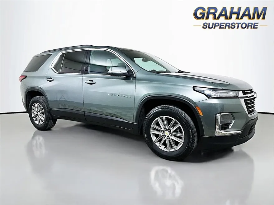 2023 Chevrolet Traverse Cloth 1LT photo 1