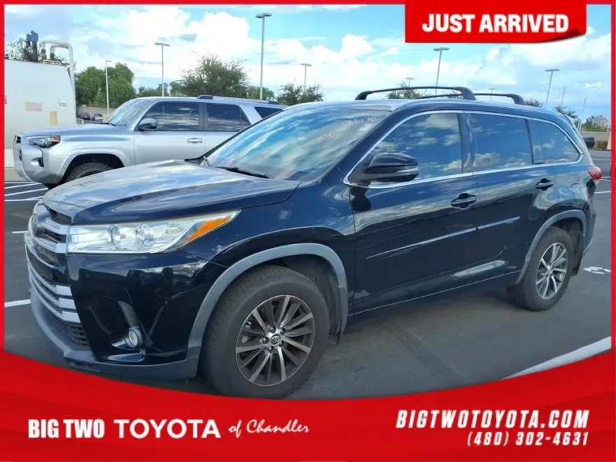 2018 Toyota Highlander XLE photo 1