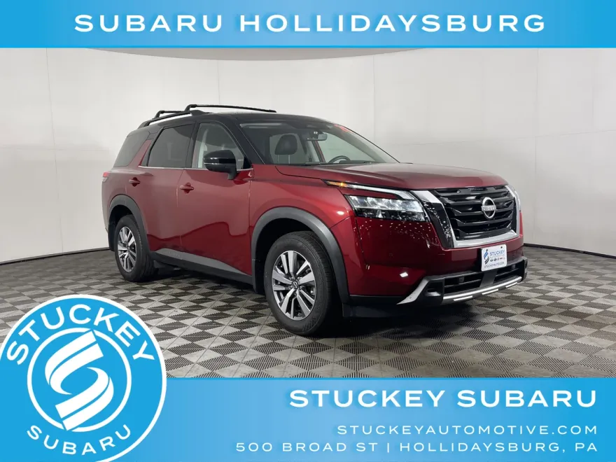 2023 Nissan Pathfinder SL photo 1