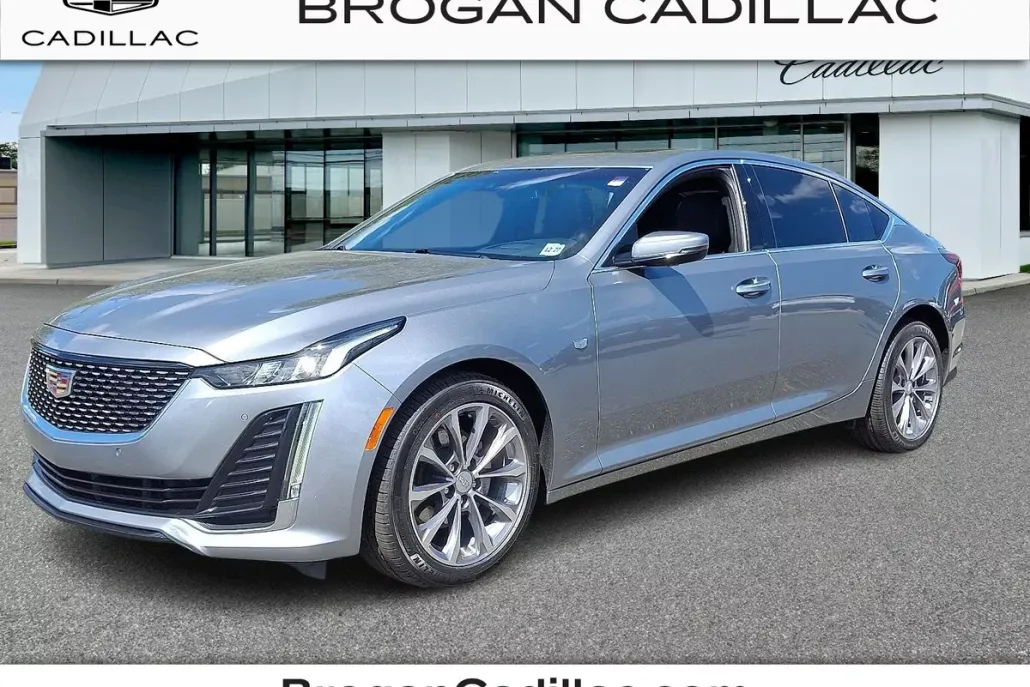 2023 Cadillac CT5 Premium Luxury photo 1