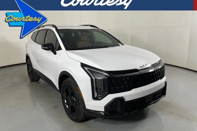 2026 Kia Sportage X-Line photo 1