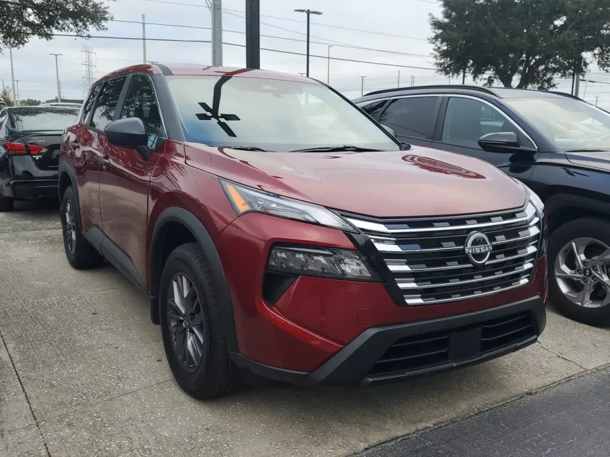 2026 Nissan Rogue S photo 1