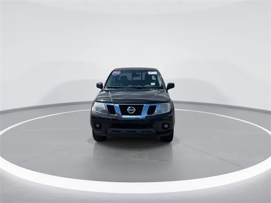 2019 Nissan Frontier SV photo 1