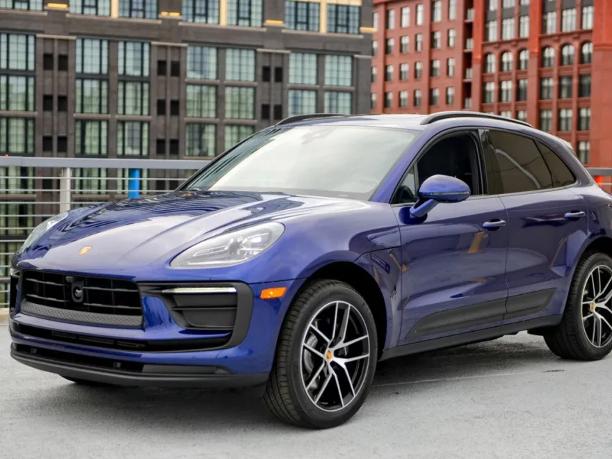 2025 Porsche Macan S photo 1