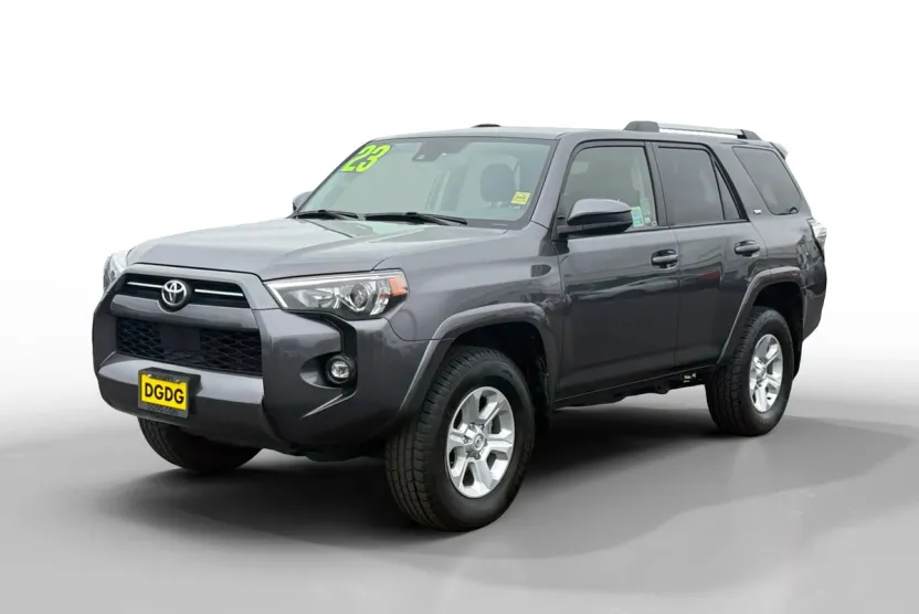 2023 Toyota 4Runner SR5 photo 1