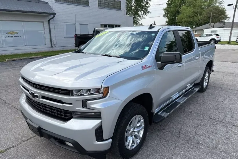 2020 Chevrolet Silverado 1500 RST photo 1