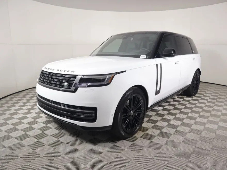 2025 Land Rover Range Rover SE photo 1