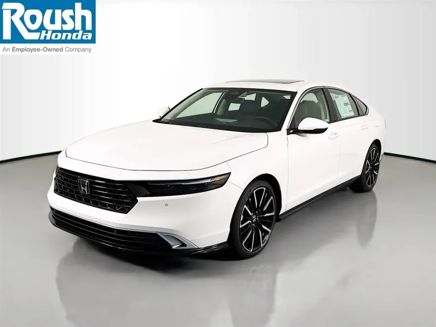 2025 Honda Accord Hybrid Touring photo 1