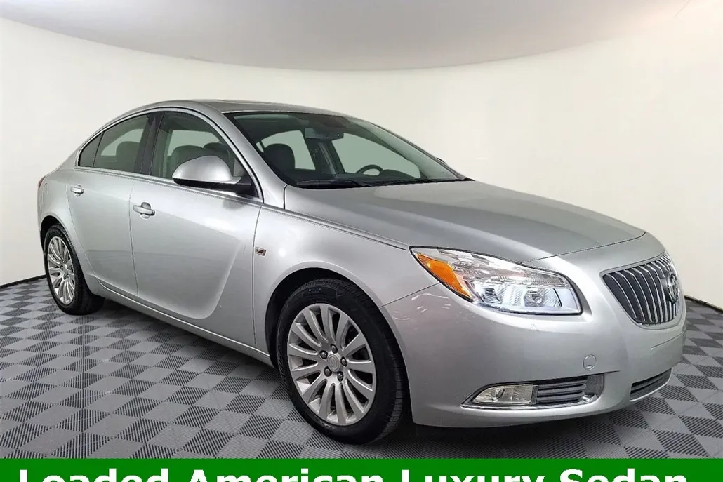 2011 Buick Regal CXL photo 1