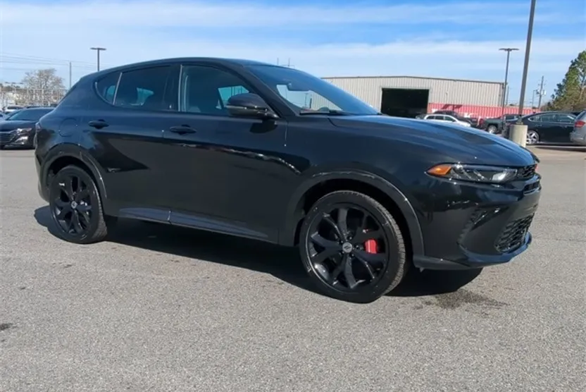 2024 Dodge Hornet R/T Plus photo 1