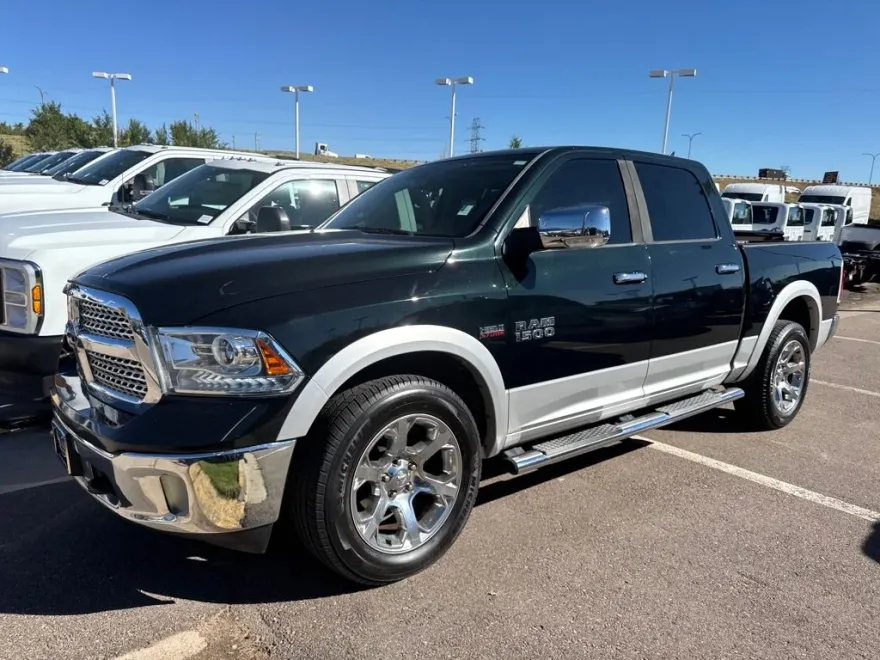 2015 Ram 1500 Laramie photo 1