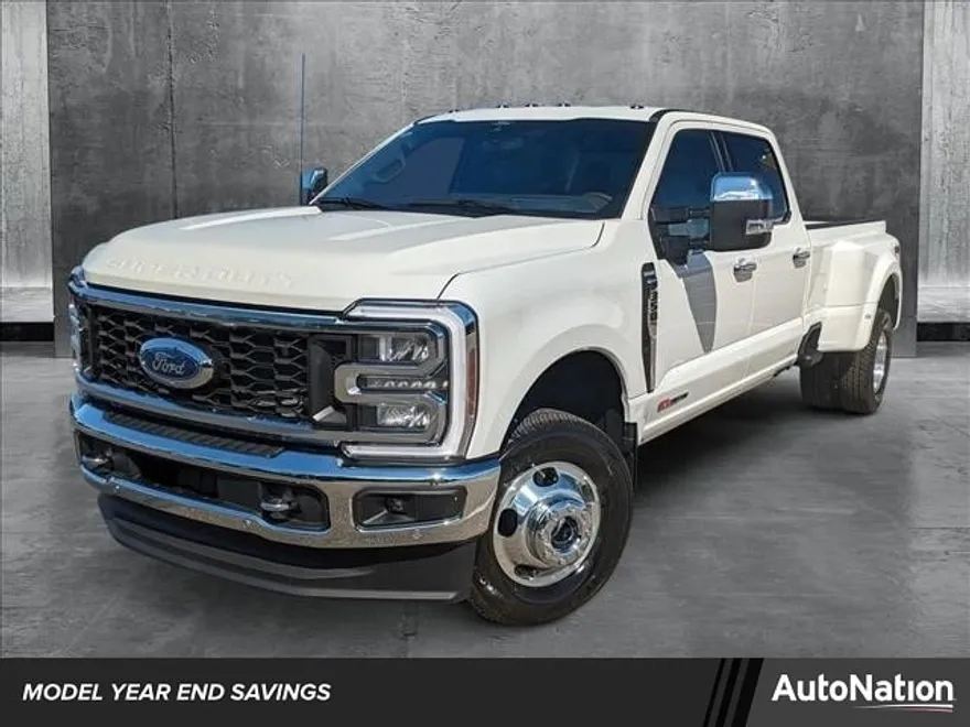 2024 Ford F-350 King Ranch photo 1