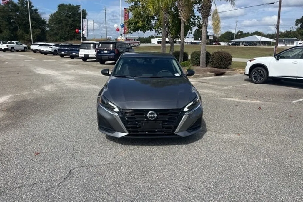 2024 Nissan Altima 2.5 S photo 1