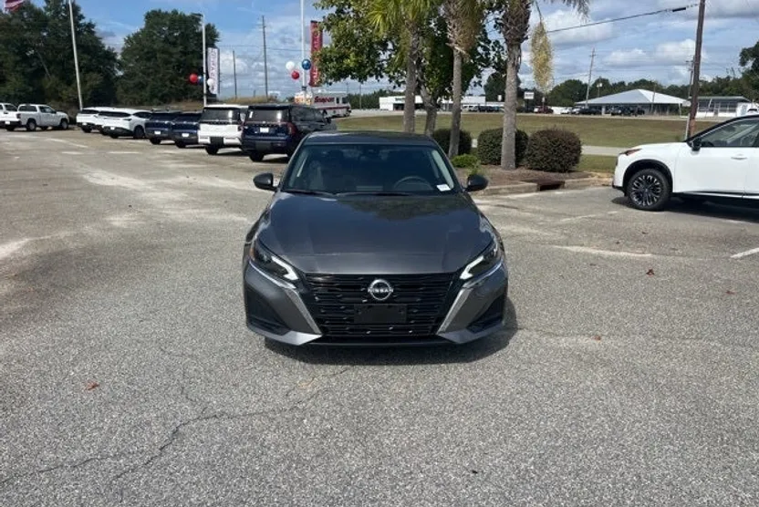 2024 Nissan Altima 2.5 S photo 1