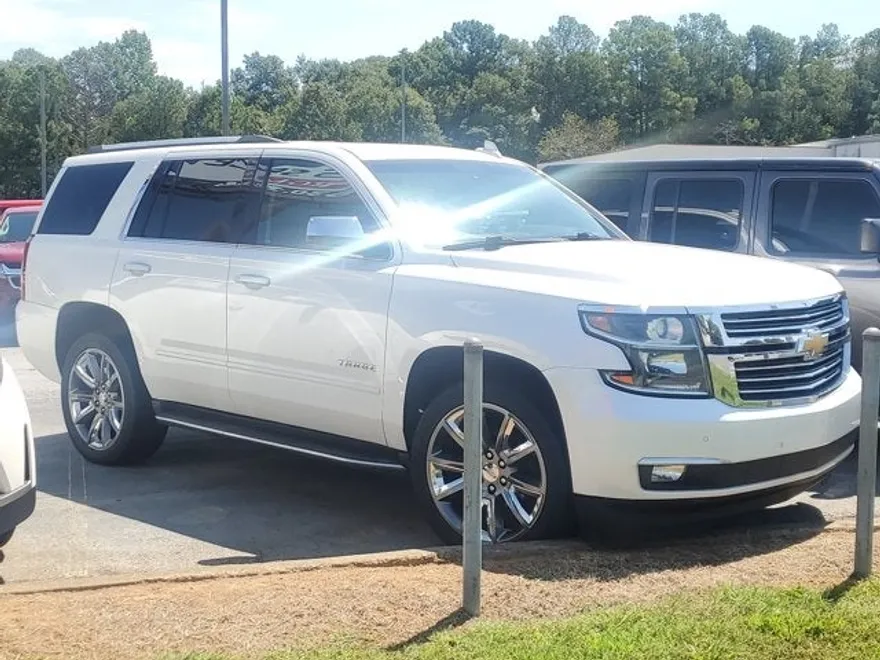 2017 Chevrolet Tahoe Premier photo 1