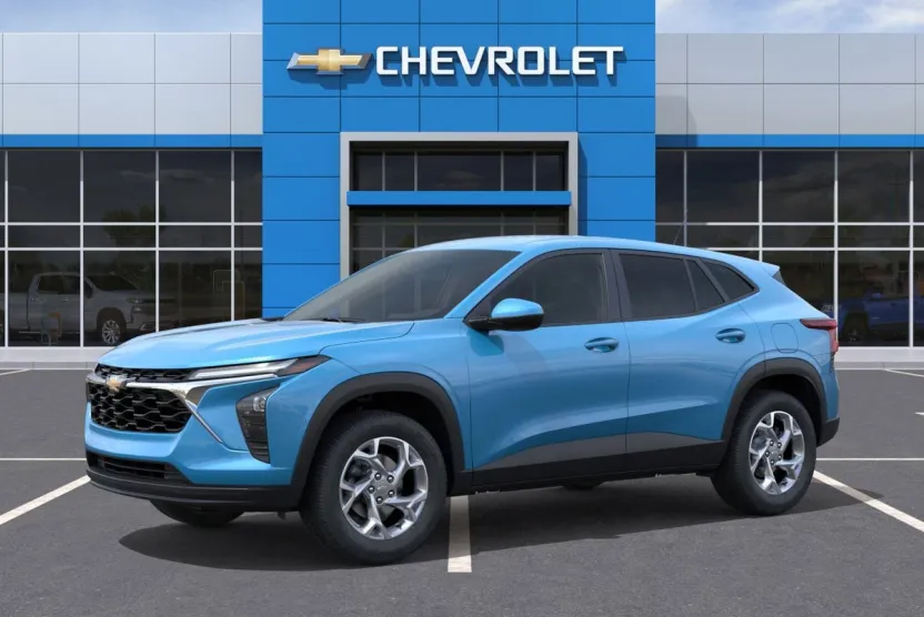 2026 Chevrolet Trax LS photo 1