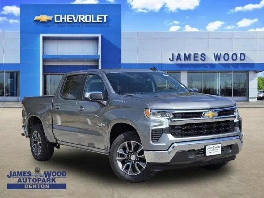 2025 Chevrolet Silverado 1500 LT photo 1