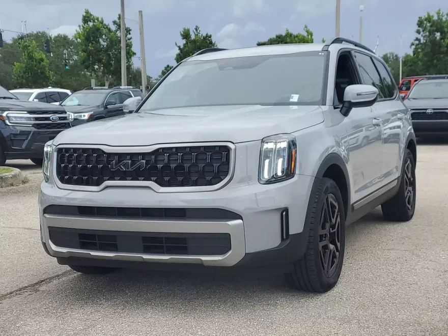 2023 Kia Telluride EX X-Line photo 1