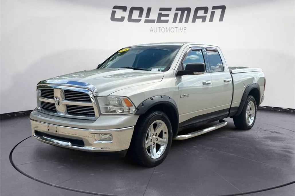 2010 Dodge Ram SLT photo 1