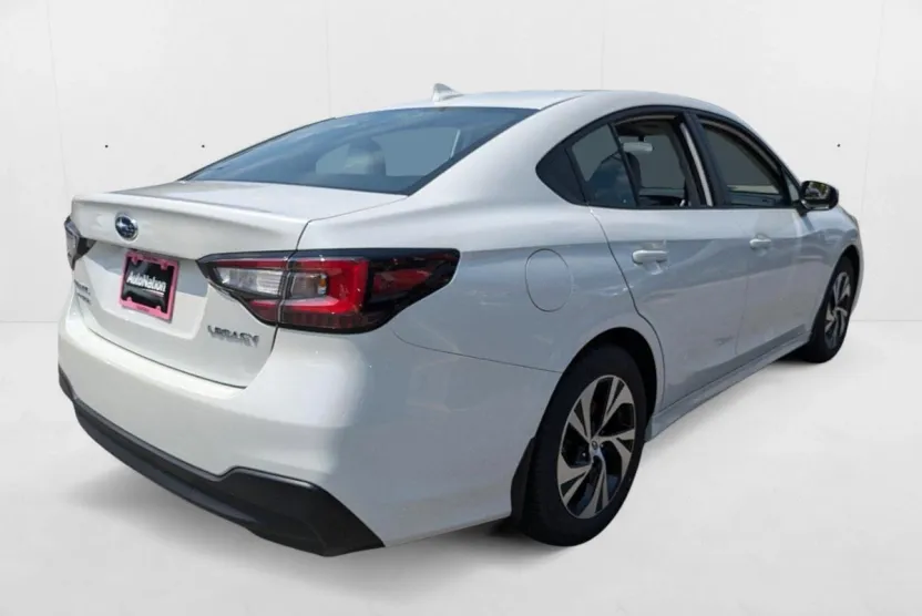 2025 Subaru Legacy Premium photo 1
