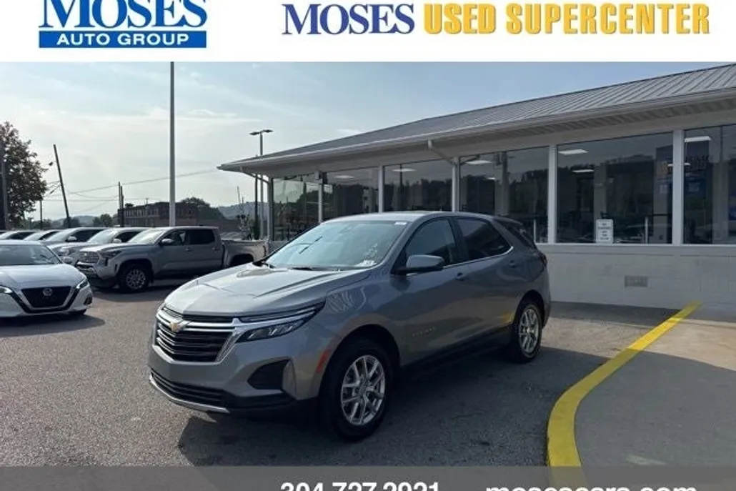 2023 Chevrolet Equinox LT photo 1