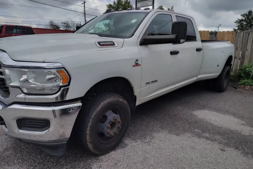 2020 Ram 3500 Tradesman photo 1