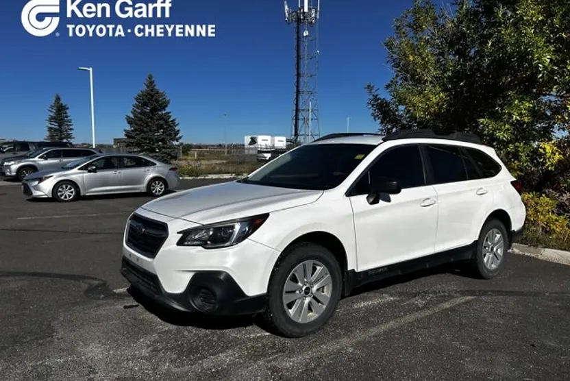 2018 Subaru Outback 2.5i photo 1