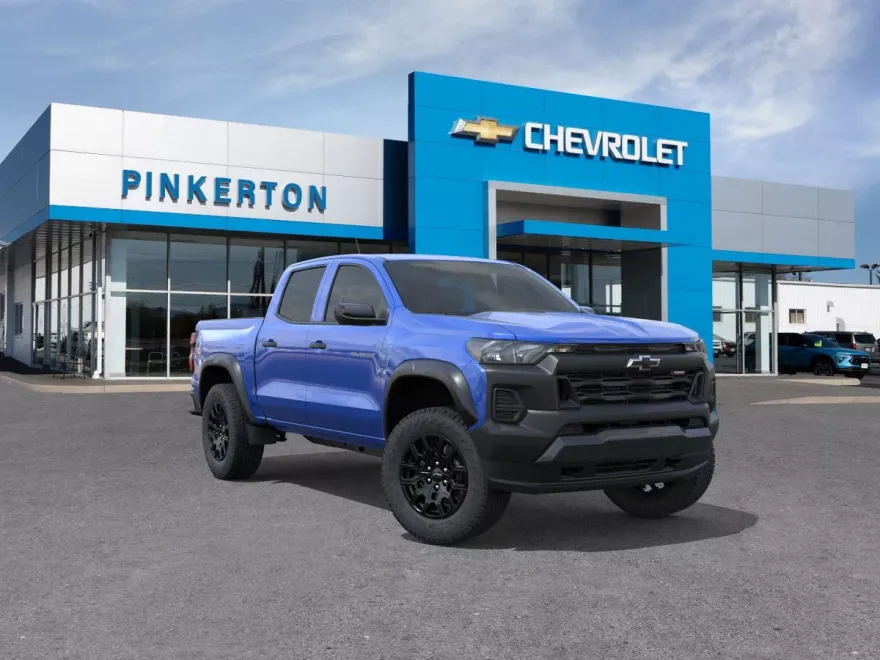 2026 Chevrolet Colorado Trail Boss photo 1