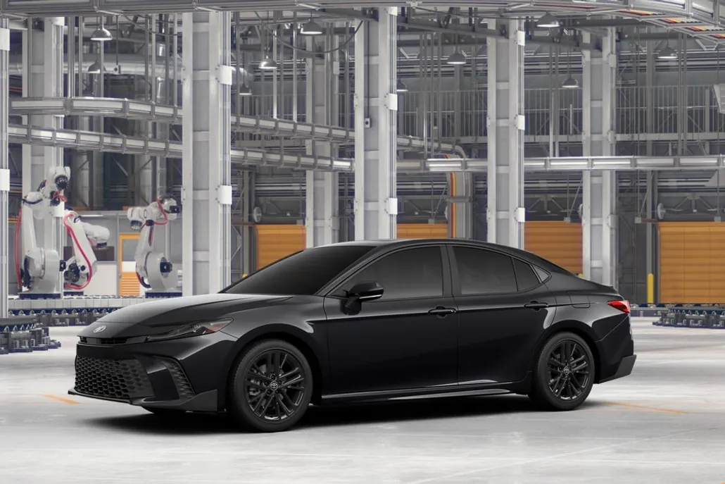 2026 Toyota Camry SE photo 1