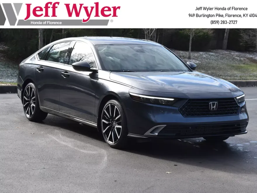 2025 Honda Accord Hybrid Touring photo 1