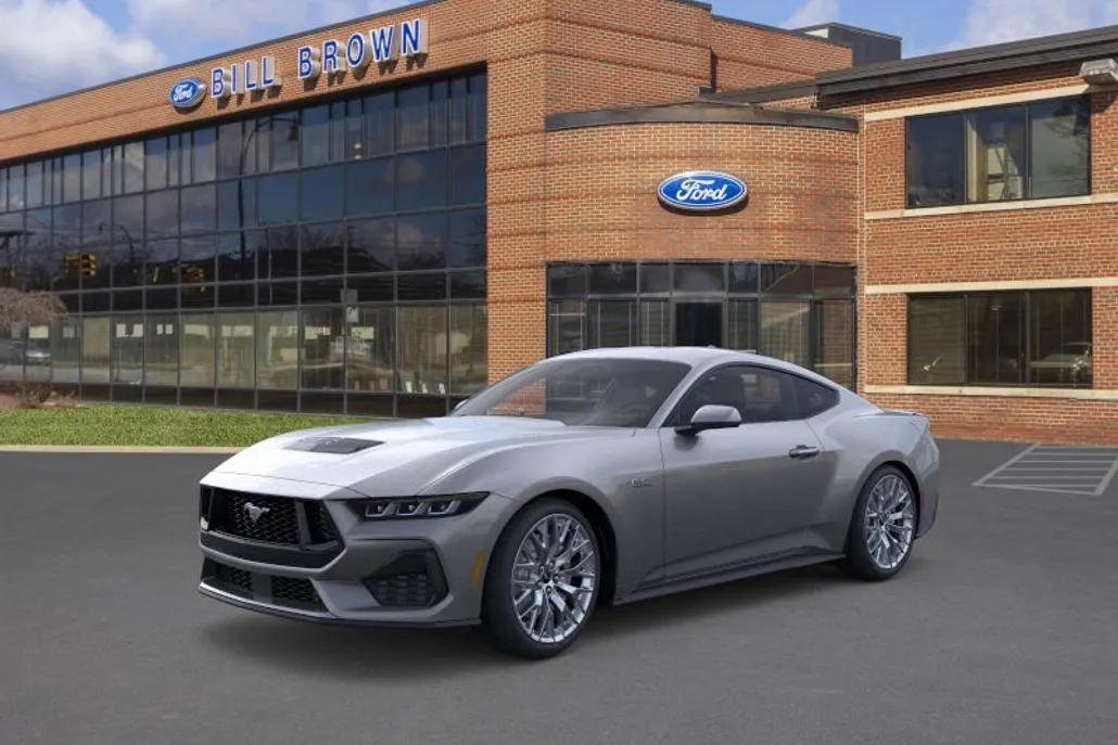 2025 Ford Mustang GT photo 1