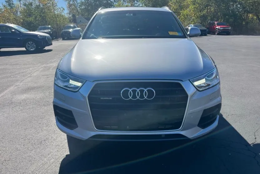 2016 Audi Q3 Premium Plus photo 1