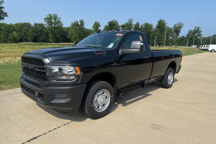 2024 Ram 2500 Tradesman photo 1