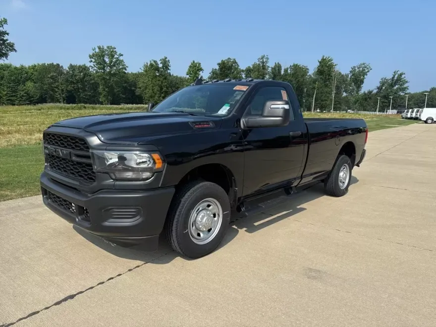 2024 Ram 2500 Tradesman photo 1