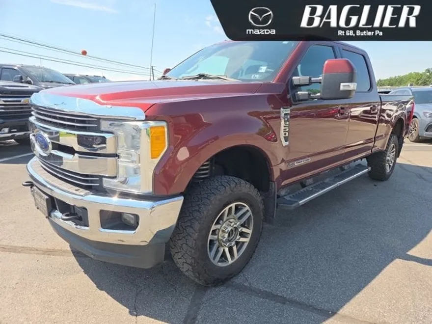 2017 Ford F-250 Lariat photo 1