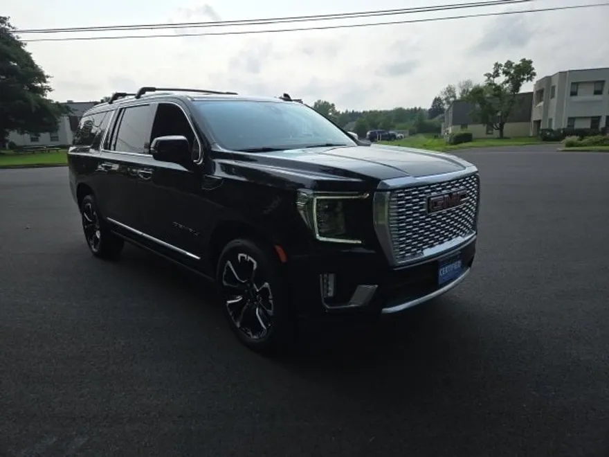 2022 Gmc Yukon XL Denali photo 1