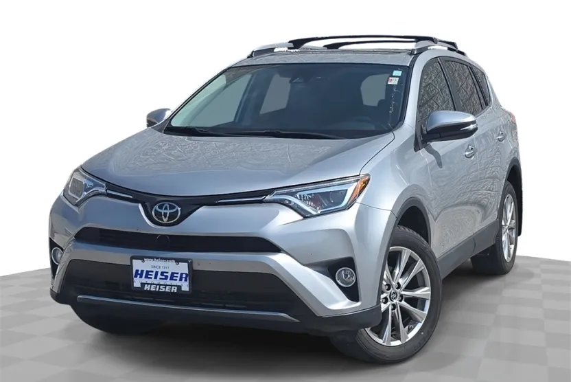 2018 Toyota RAV4 Limited Platinum photo 1