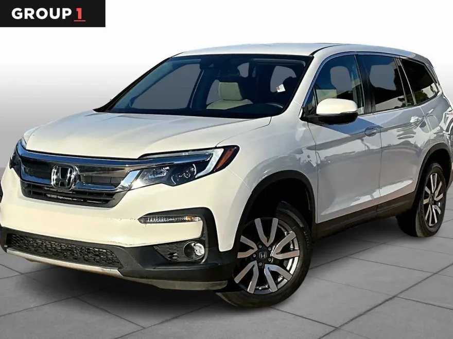 2020 Honda Pilot EX photo 1