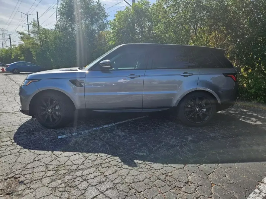 2022 Land Rover Range Rover Sport HSE Silver Edition photo 1