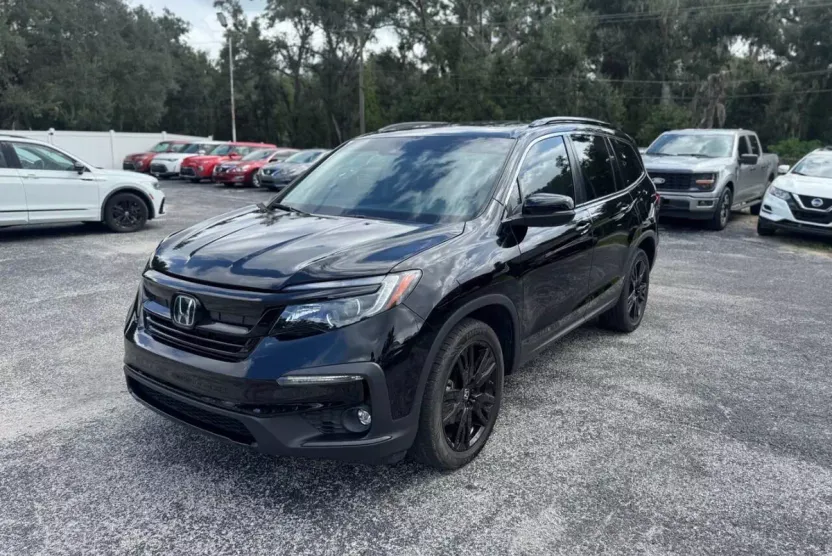 2021 Honda Pilot SE photo 1