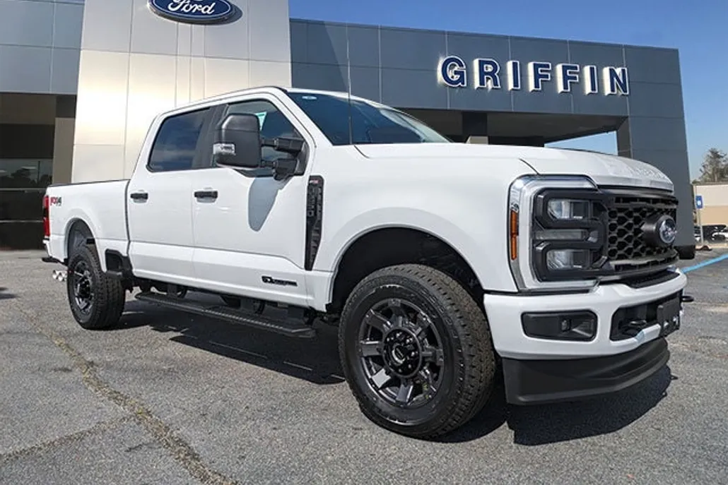2025 Ford F-250 XL photo 1