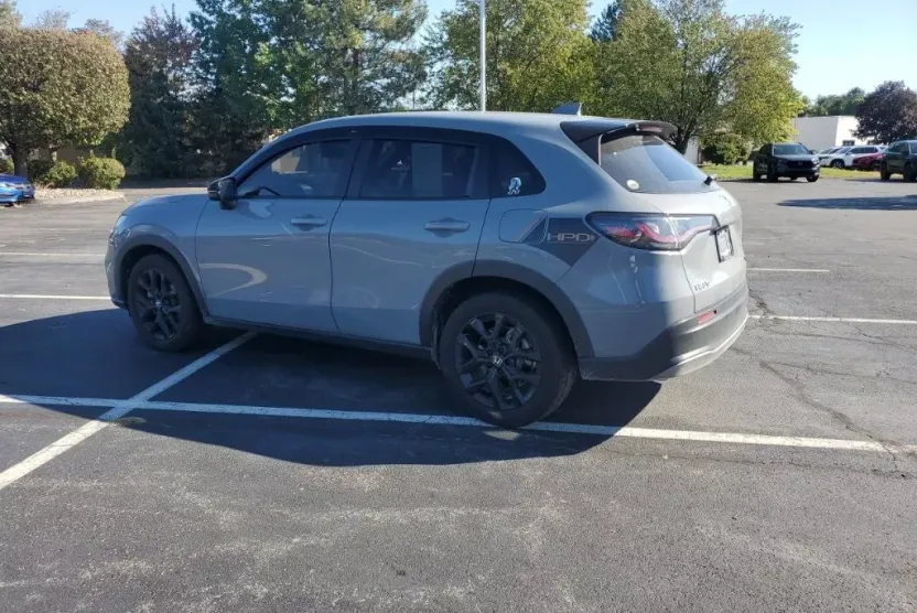 2024 Honda HR-V Sport photo 1