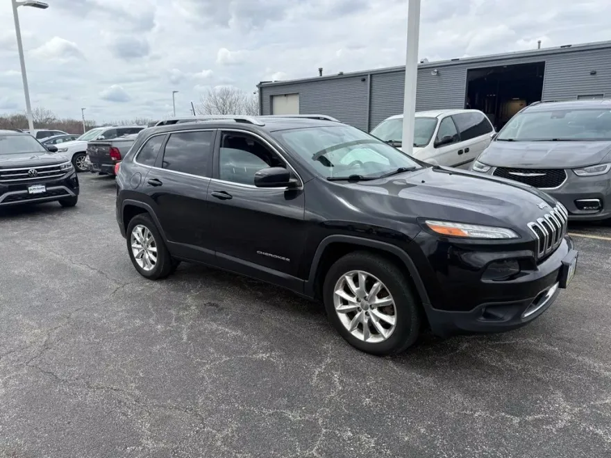 2016 Jeep Cherokee Limited photo 2